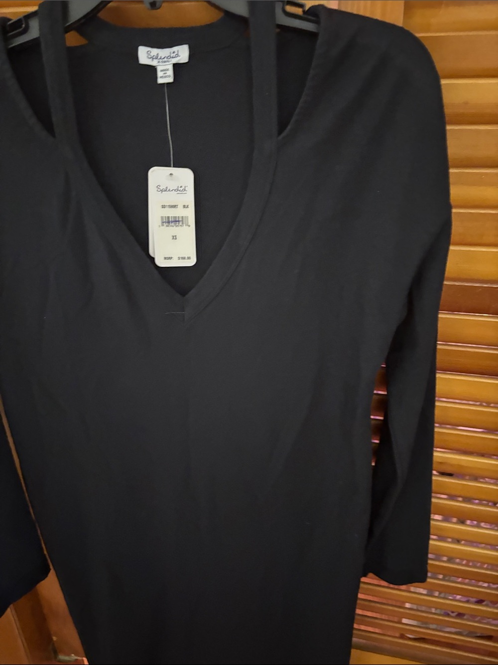 Splendid Black V-Neck Long Sleeve Tunic - Picture 6 of 8